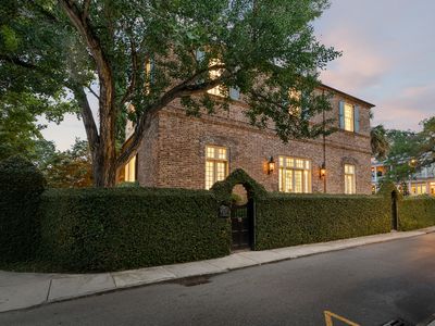 15 Orange St