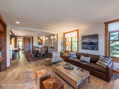 548 Snow King Loop APT 481