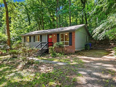 212 Valley Park Dr