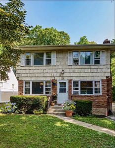 146 Carley Avenue