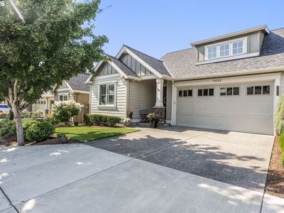 7553 SW Honor Loop