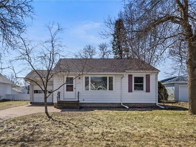 127 East Grant Avenue