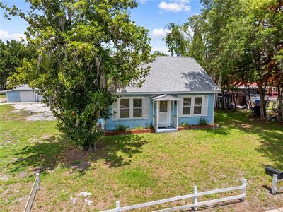 1911 Verona St