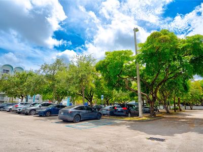 482 NW 165th Street Rd APT A605