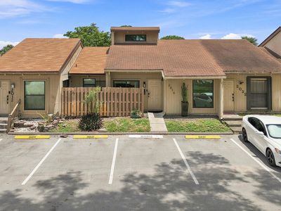 2016 SW 82nd Avenue
