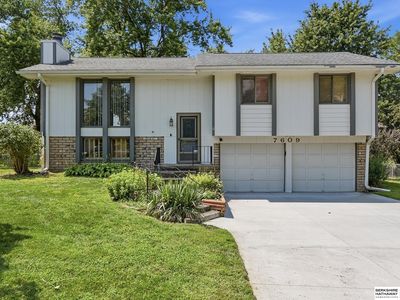 Property at 7609 Emiline St, La Vista, NE