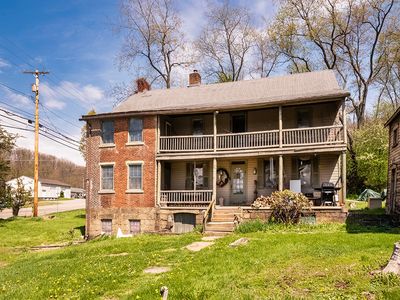 333 Perry Hwy