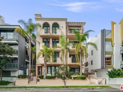 11749 Goshen Ave APT 102