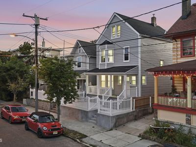 905 Emory Street