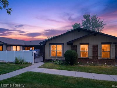 2708 Roundtree Dr