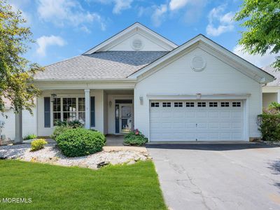 6 Greensprings Drive