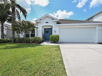 8439 Hollow Brook CIR