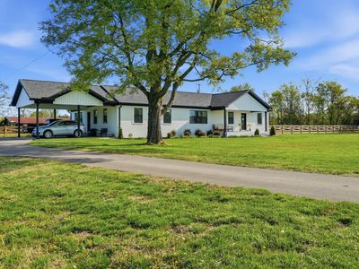 600 Squire Hall Rd
