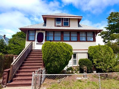 1501 Beach Ave