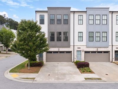 Property at 2640 Sarah Carlin Ct, Norcross, GA