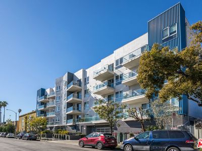 105 S Mariposa Ave UNIT 507