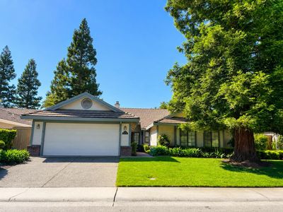 Property at 11845 Prospect Hill Dr, Gold River, CA