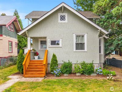 1312 Elizabeth Avenue
