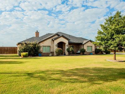 1907 County Road 7570