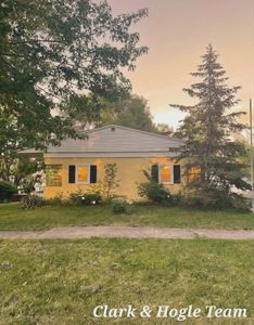 105 S Prospect St