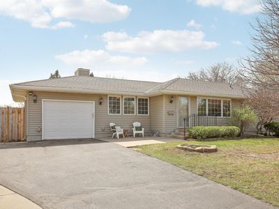 5900 Halifax Pl
