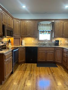 Property at 107 E Lasley St, Saint Marys, KS