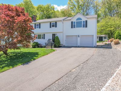 79 Strawberry Hill Road