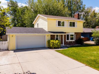 2040 Colonial Dr