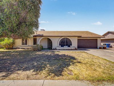 6029 W Desert Hills Drive