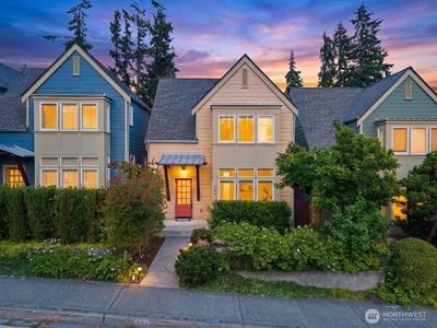 144 Wood Avenue SW #203