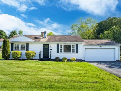1319 Ashton Rd