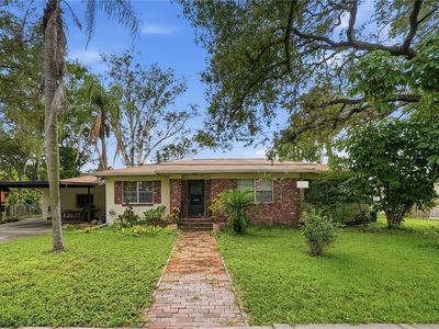 500 W DAVIS BOULEVARD
