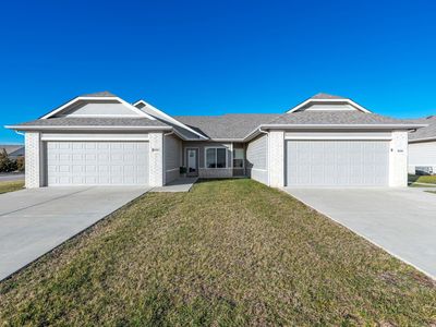 8104-8106 E 34th Ct S