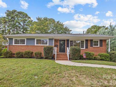 7400 Thorncliff Dr