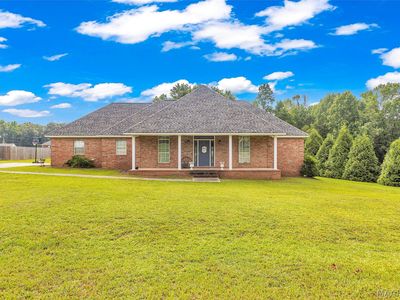 Property at 132 White Oak Ln, Tallassee, AL
