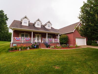 921 Green Meadow Rd