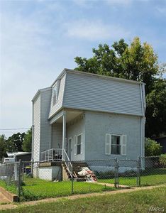 Property at 300 Stewart St, De Soto, MO