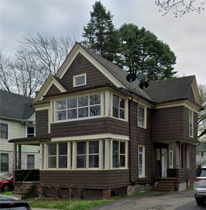 325-327 Grand Ave
