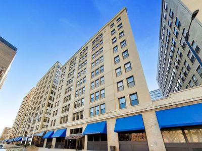 680 S Federal St APT 904