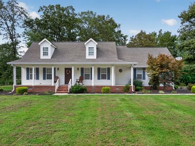 258 Oak Place Dr