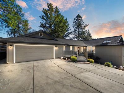 11349 Lower Circle Dr