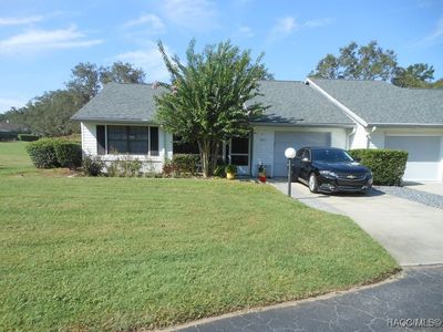 2317 N Sarasota Point