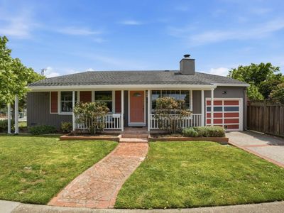 96 Lerida Ave