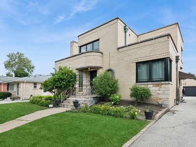 Property at 10155 S Clifton Park Ave, Evergreen Park, IL