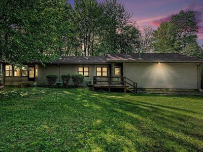 1038 E Freeland Rd