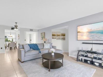 801 SW 138th Ave APT 310E