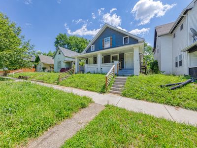 29 N Tacoma Ave