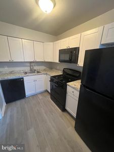 6125 Macbeth Dr