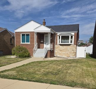 2111 Stanton Ave