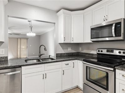 1707 Golf Club Dr #5